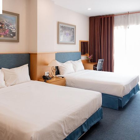 Viet Ha Hotel โฮจิมินห์ซิตี้ ภายนอก รูปภาพ